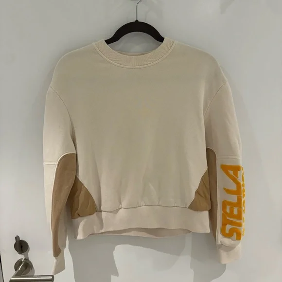 Stella McCartney Organic cotton sweatshirt featuring logo print.